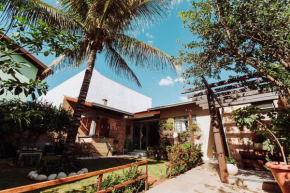 Casa c churrasq em Monte Castelo, Campo Grande-MS